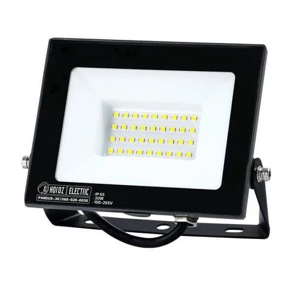 Proiector LED PARDUS Horoz. 10 W. 900 Lm. 6400 K. IP65. image